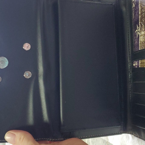 Fleur-de-lis brown and maroon wallet - Picture 3 of 5